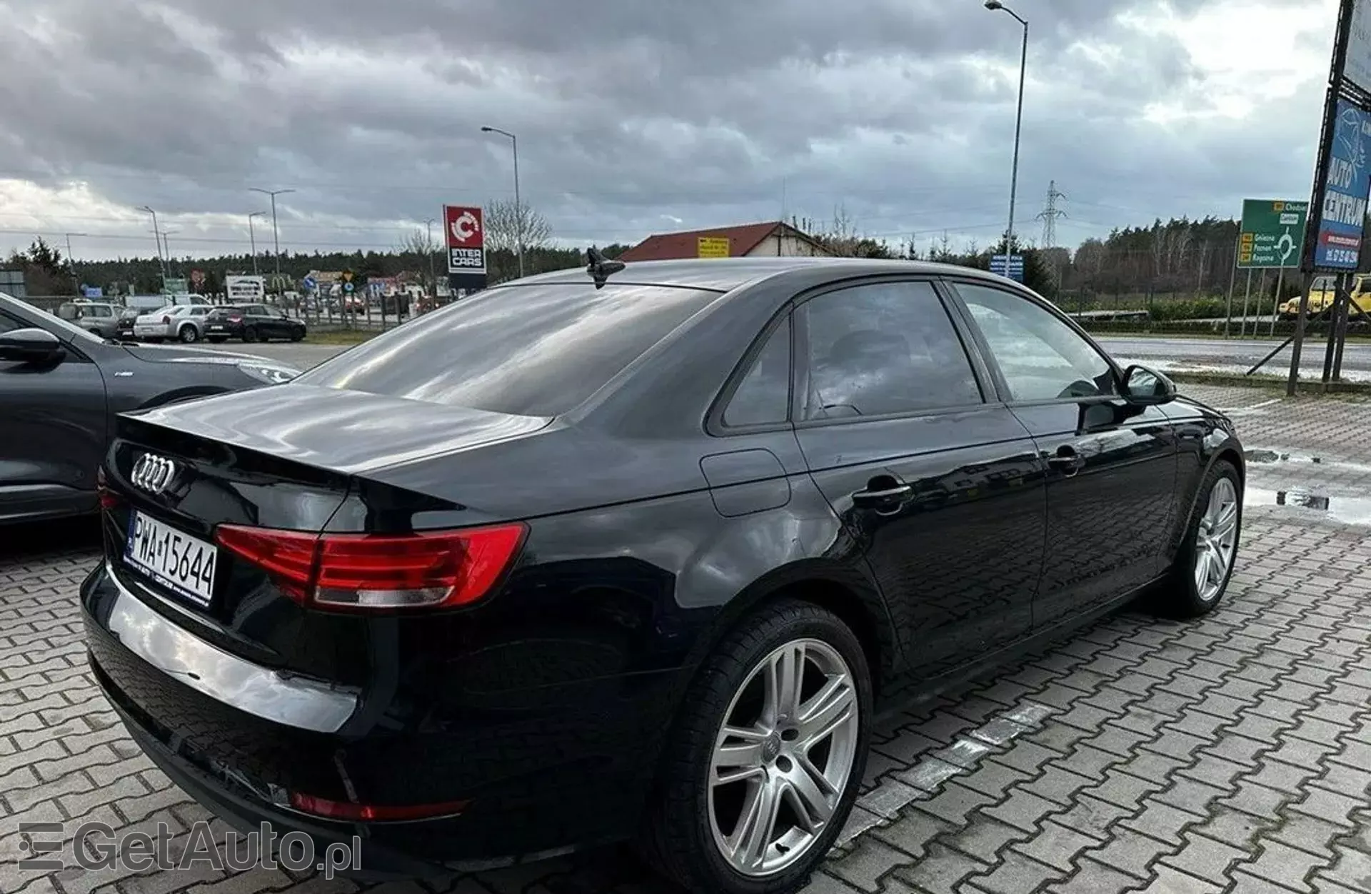 AUDI A4 