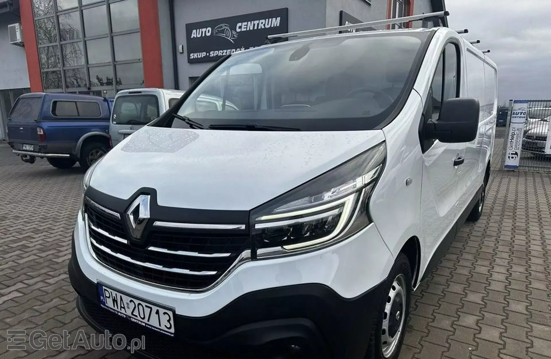 RENAULT Trafic 