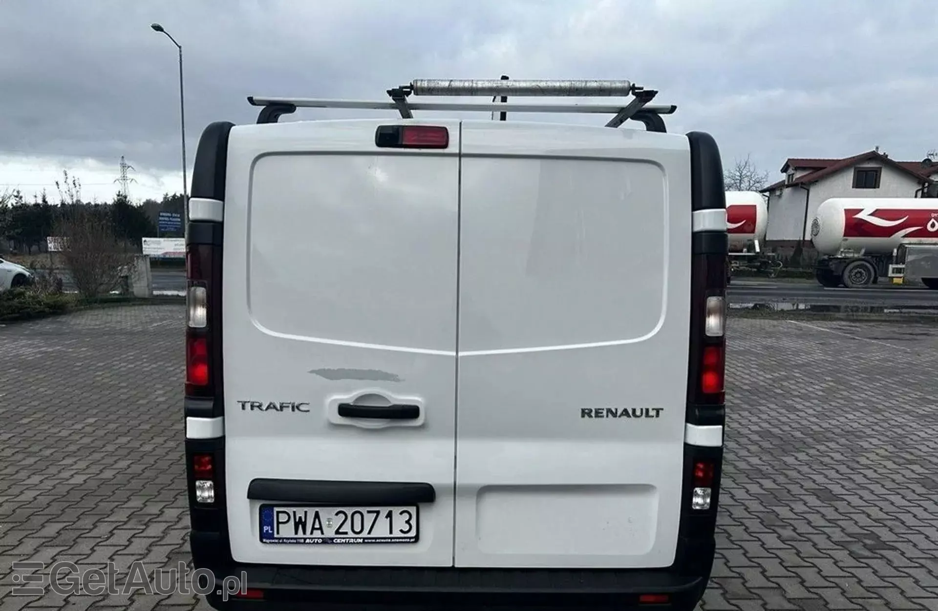 RENAULT Trafic 