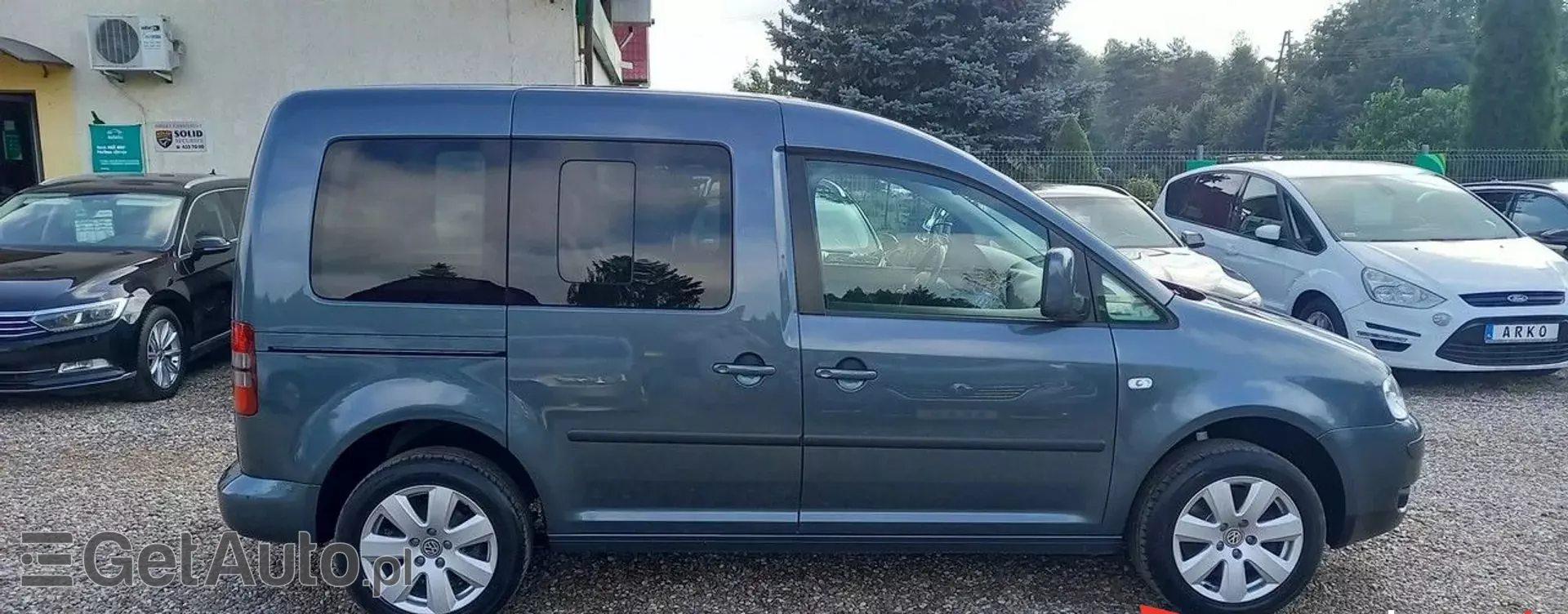 VOLKSWAGEN Caddy 