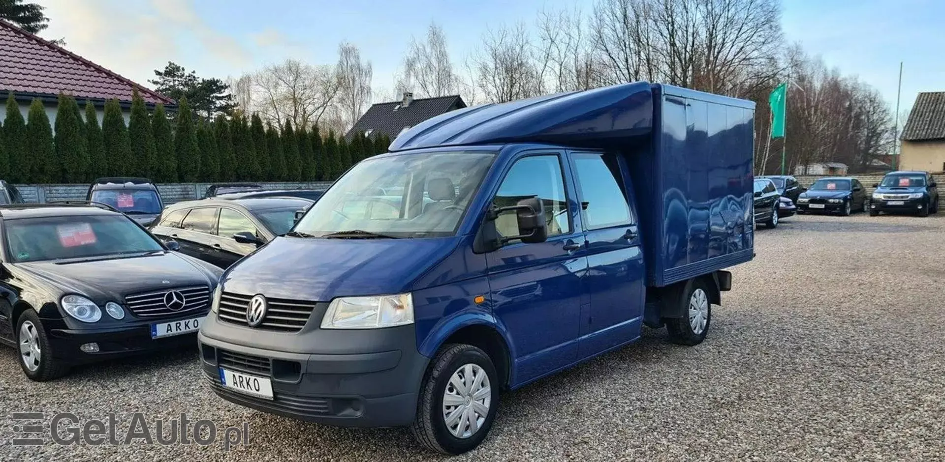 VOLKSWAGEN Transporter 