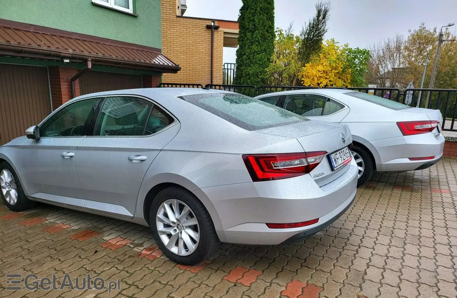 SKODA Superb 