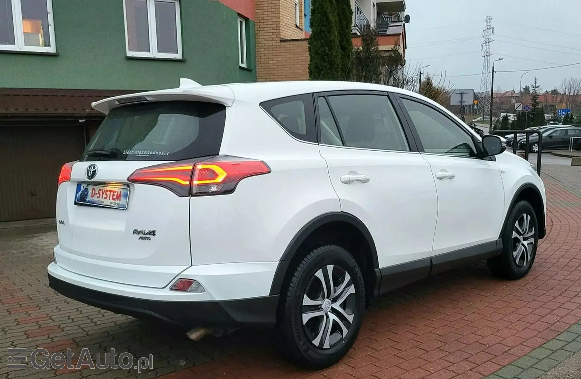 TOYOTA RAV4 