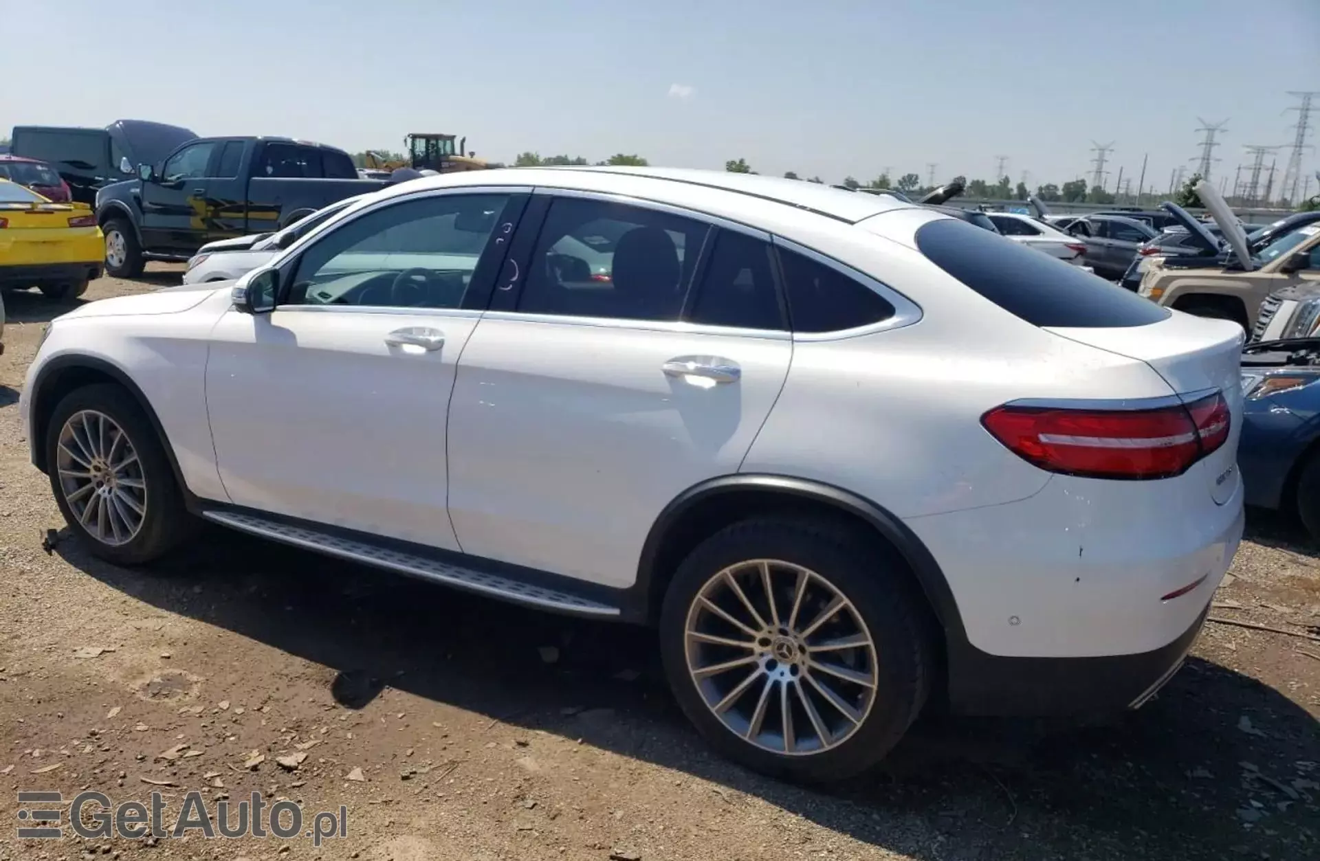 MERCEDES-BENZ GLC GLC 300 (245 KM) 4MATIC G-TRONIC