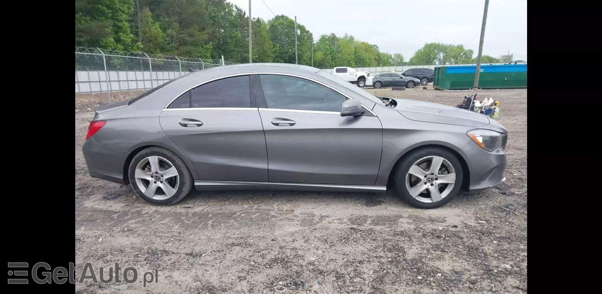 MERCEDES-BENZ CLA CLA 250 (211 KM)