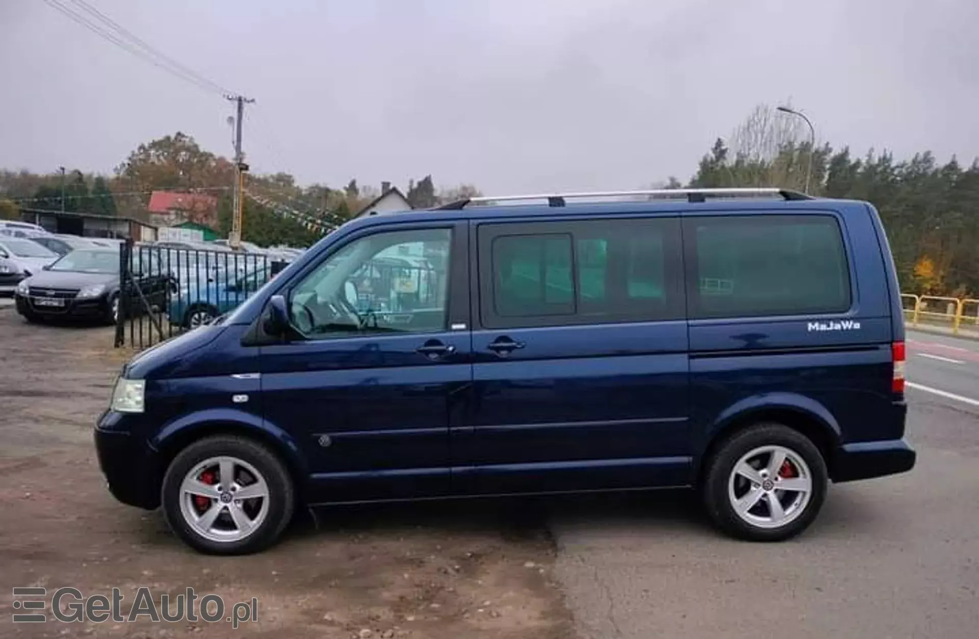 VOLKSWAGEN Multivan 2.5 TDI (174 KM)