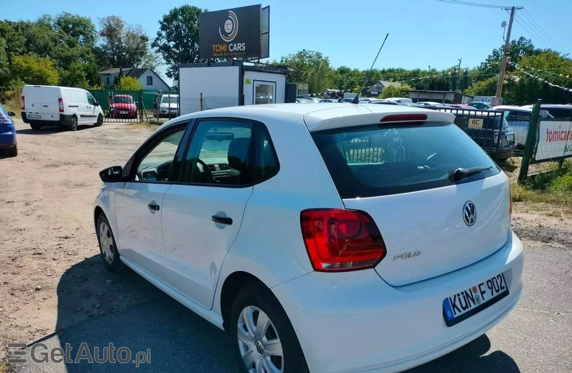 VOLKSWAGEN Polo 