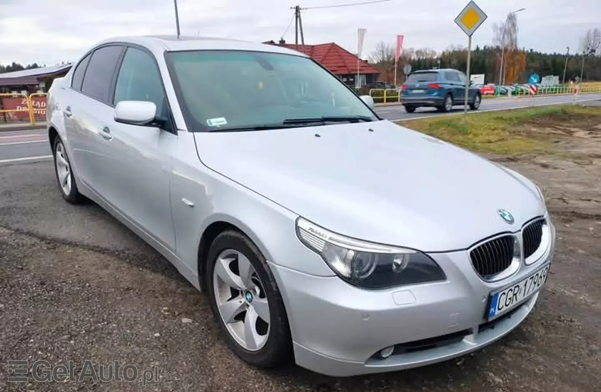 BMW Seria 5 520i (170 KM) Automatic