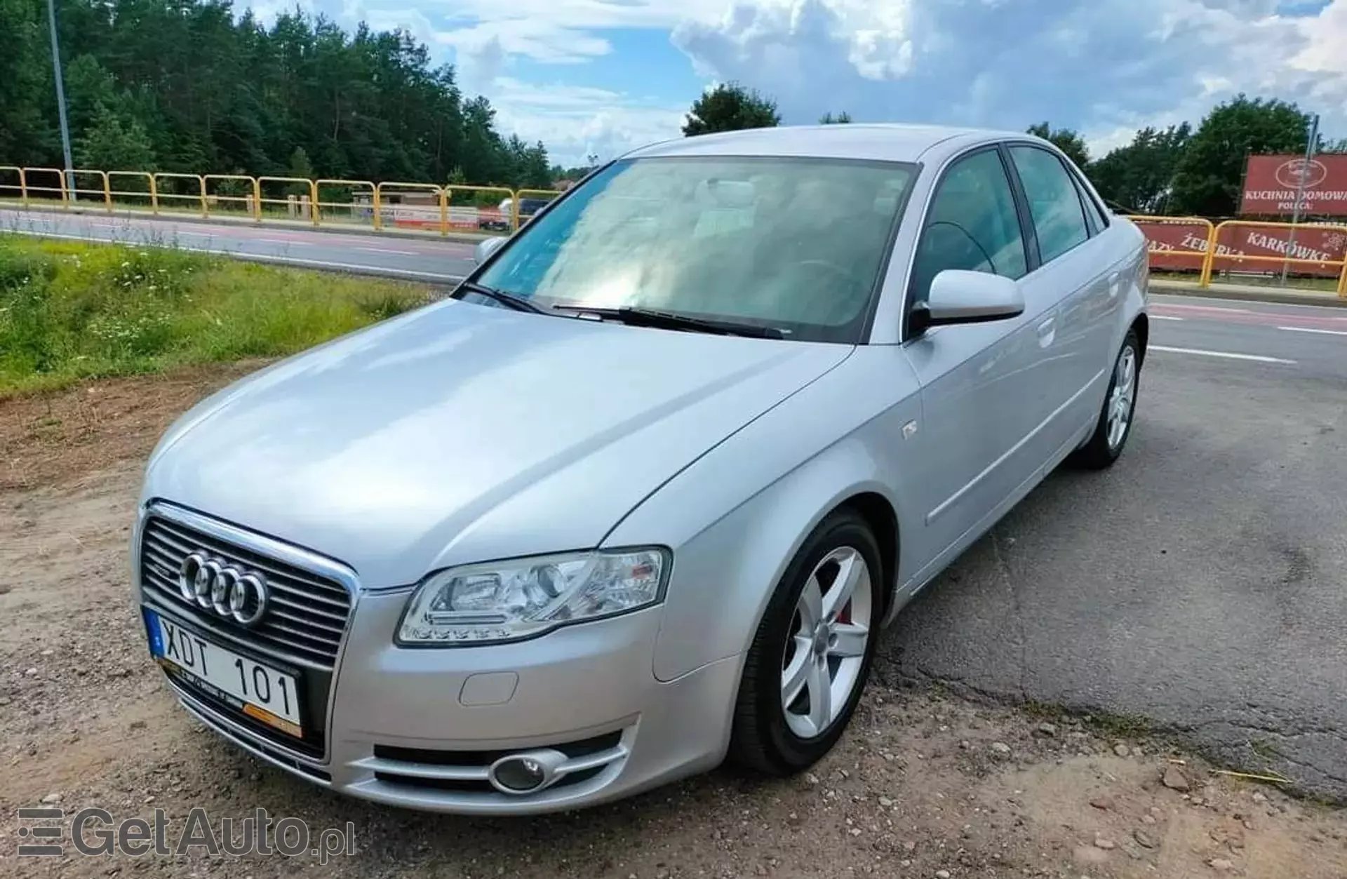 AUDI A4 