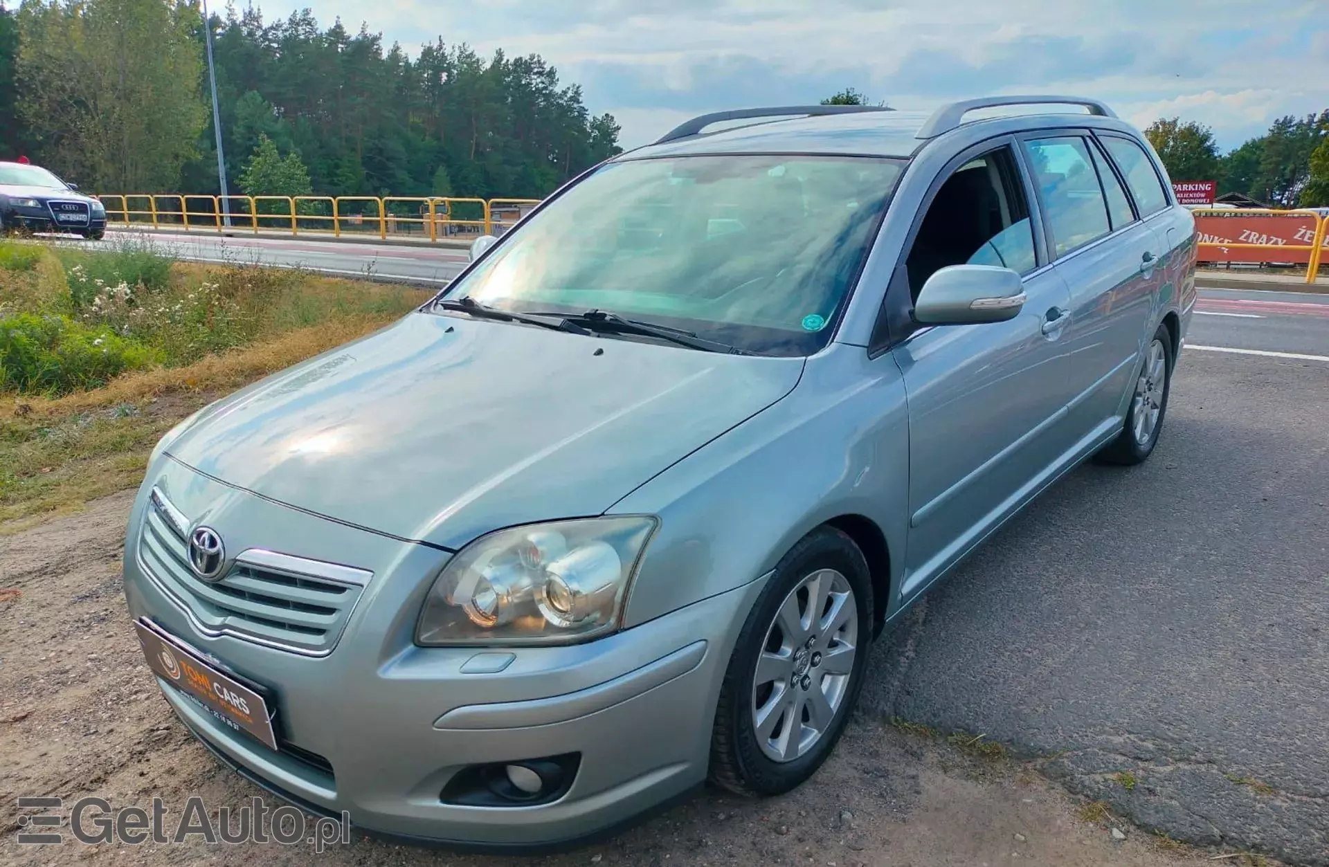 TOYOTA Avensis 