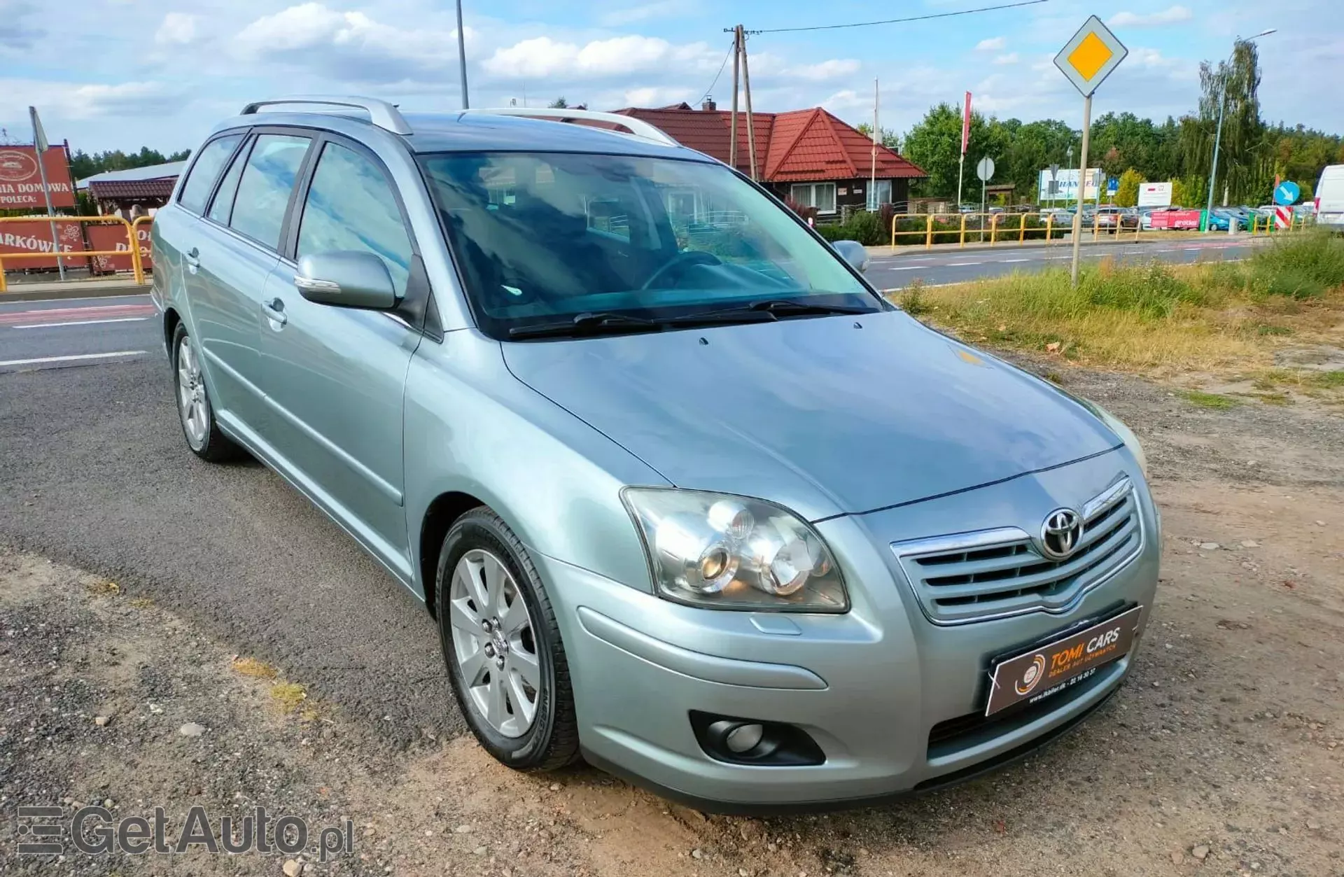 TOYOTA Avensis 