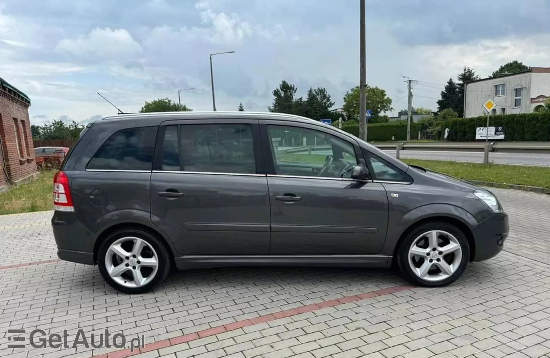 OPEL Zafira 