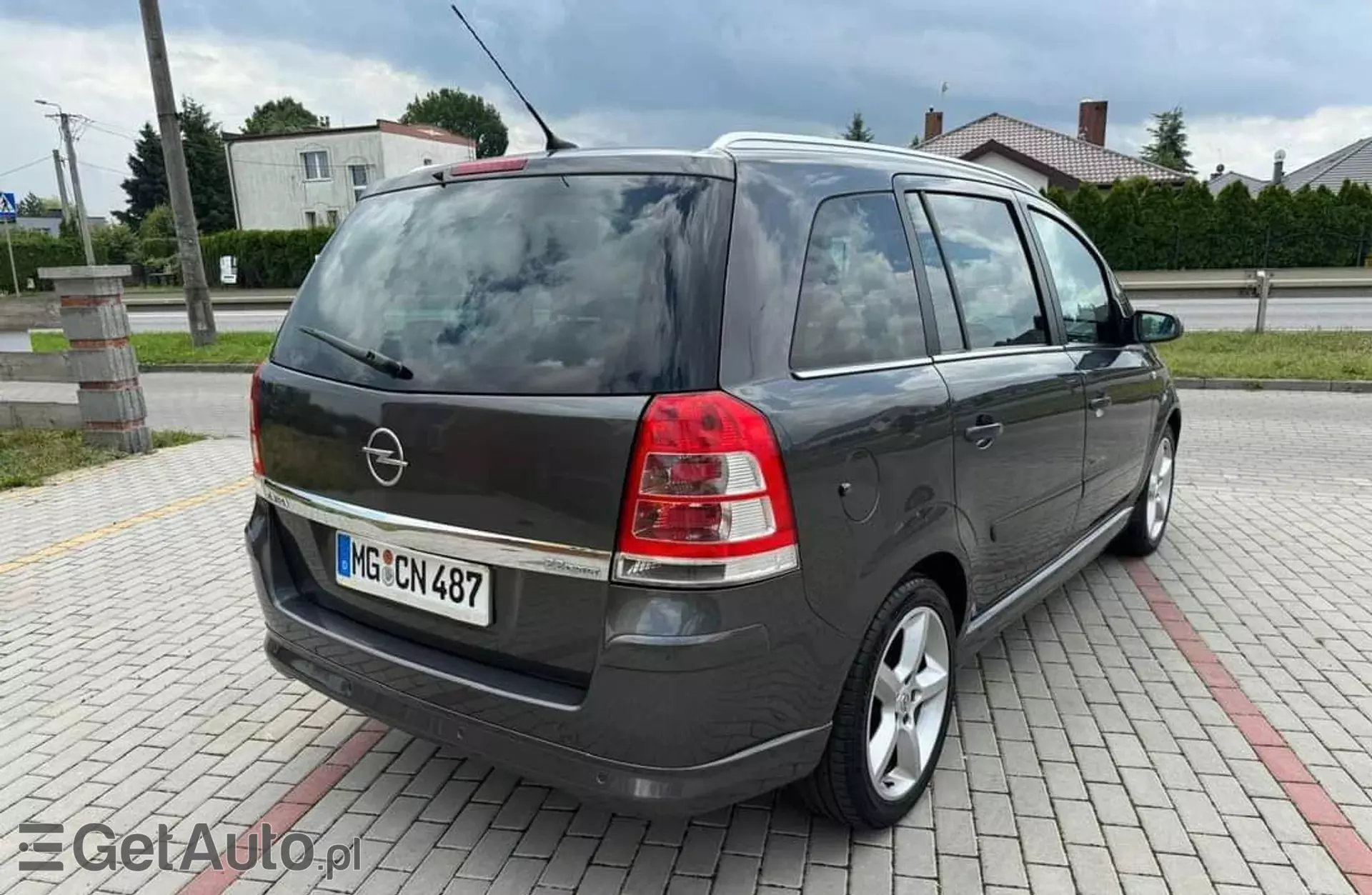 OPEL Zafira 