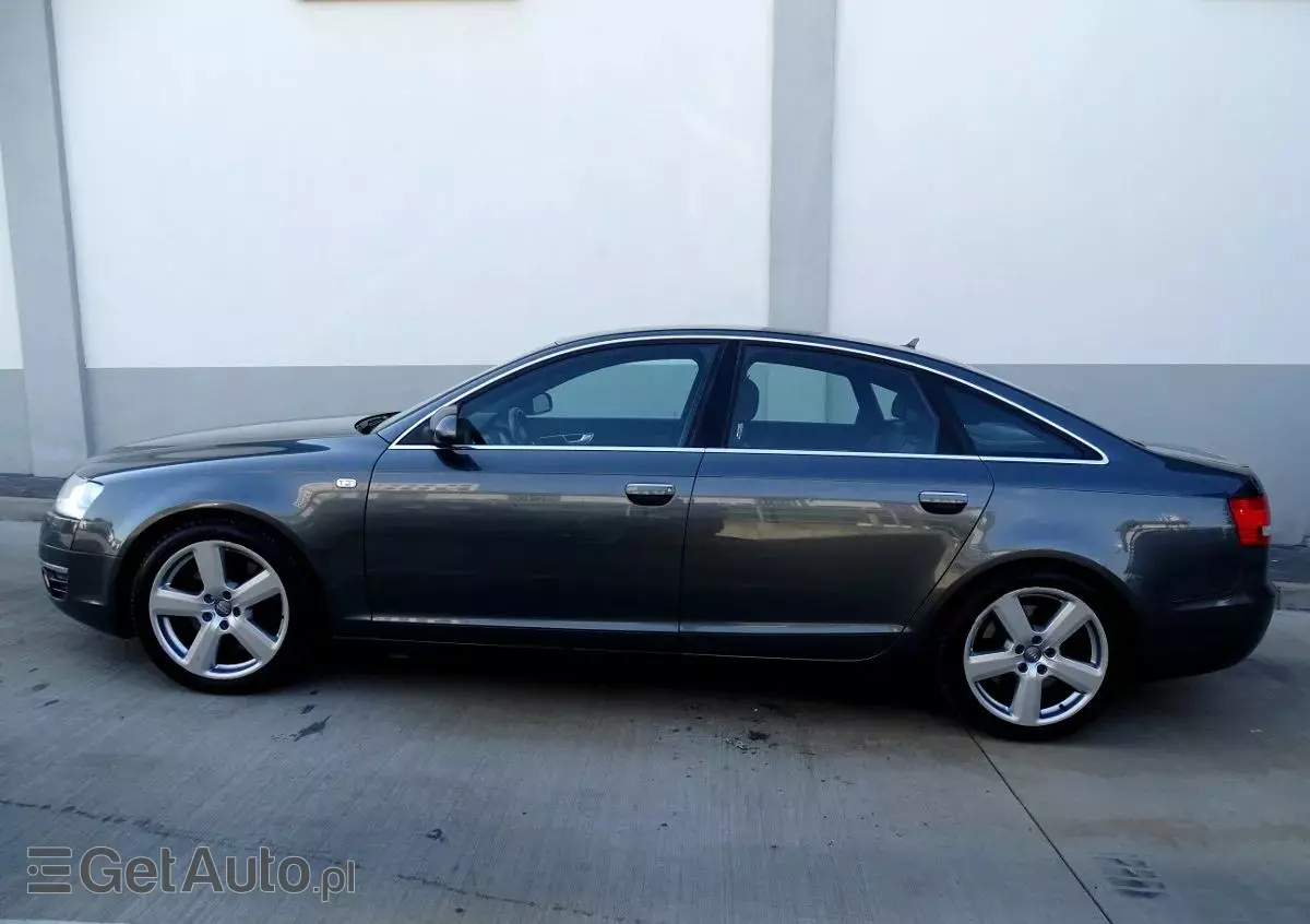 AUDI A6 3.0 TDI DPF quattro tiptronic