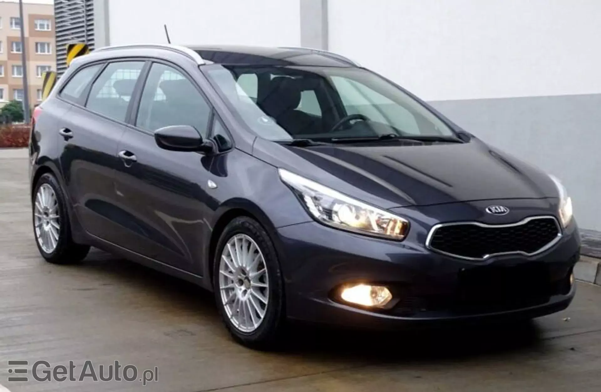 KIA Ceed 1.6 16V GDi (135 KM)