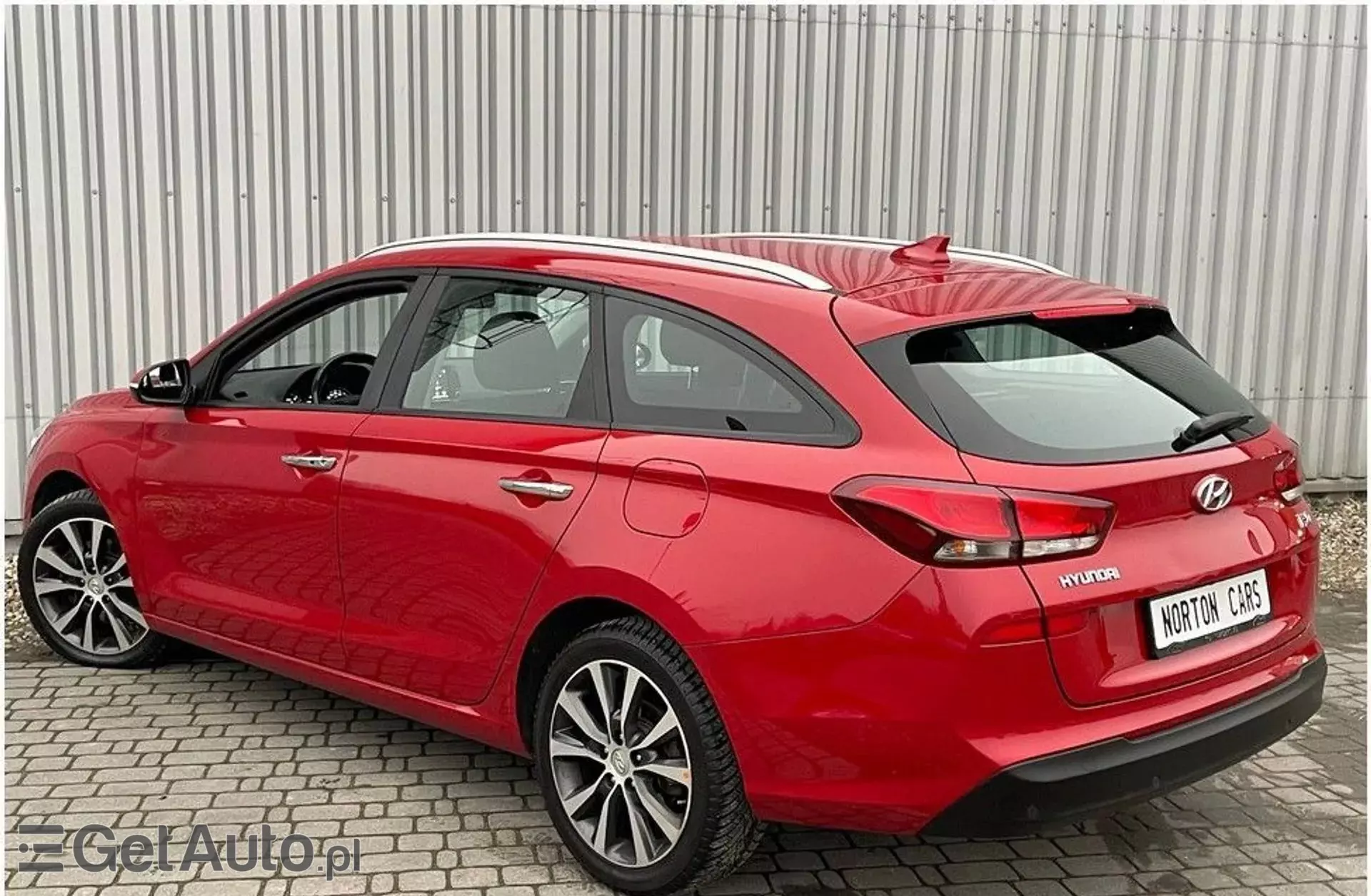 HYUNDAI I30 1.6 CRDi (110 KM)