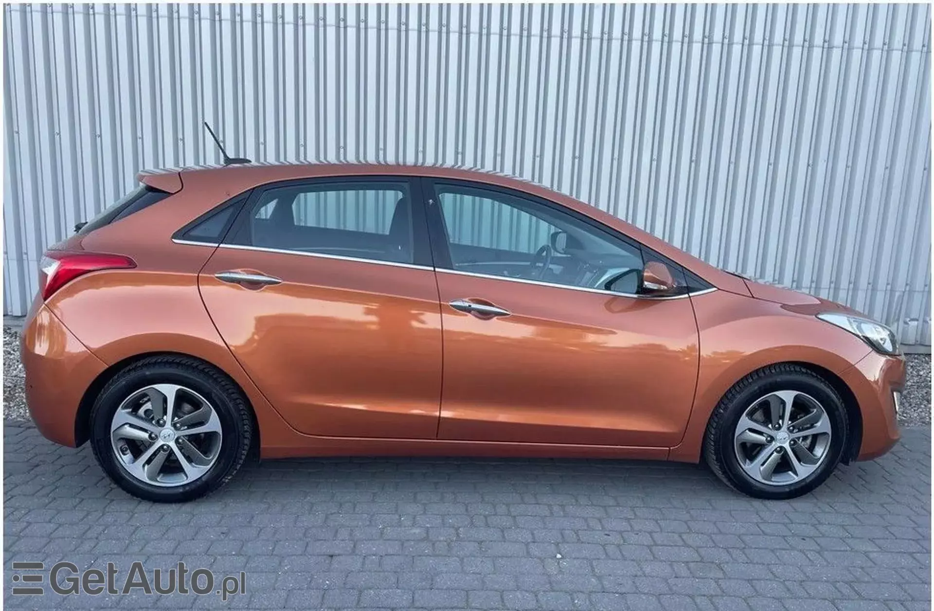 HYUNDAI I30 1.4 (100 KM) blue