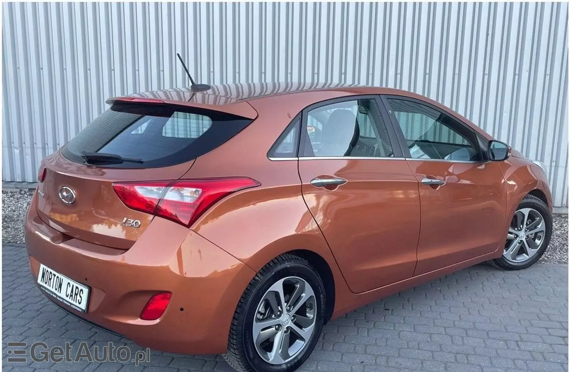 HYUNDAI I30 1.4 (100 KM) blue