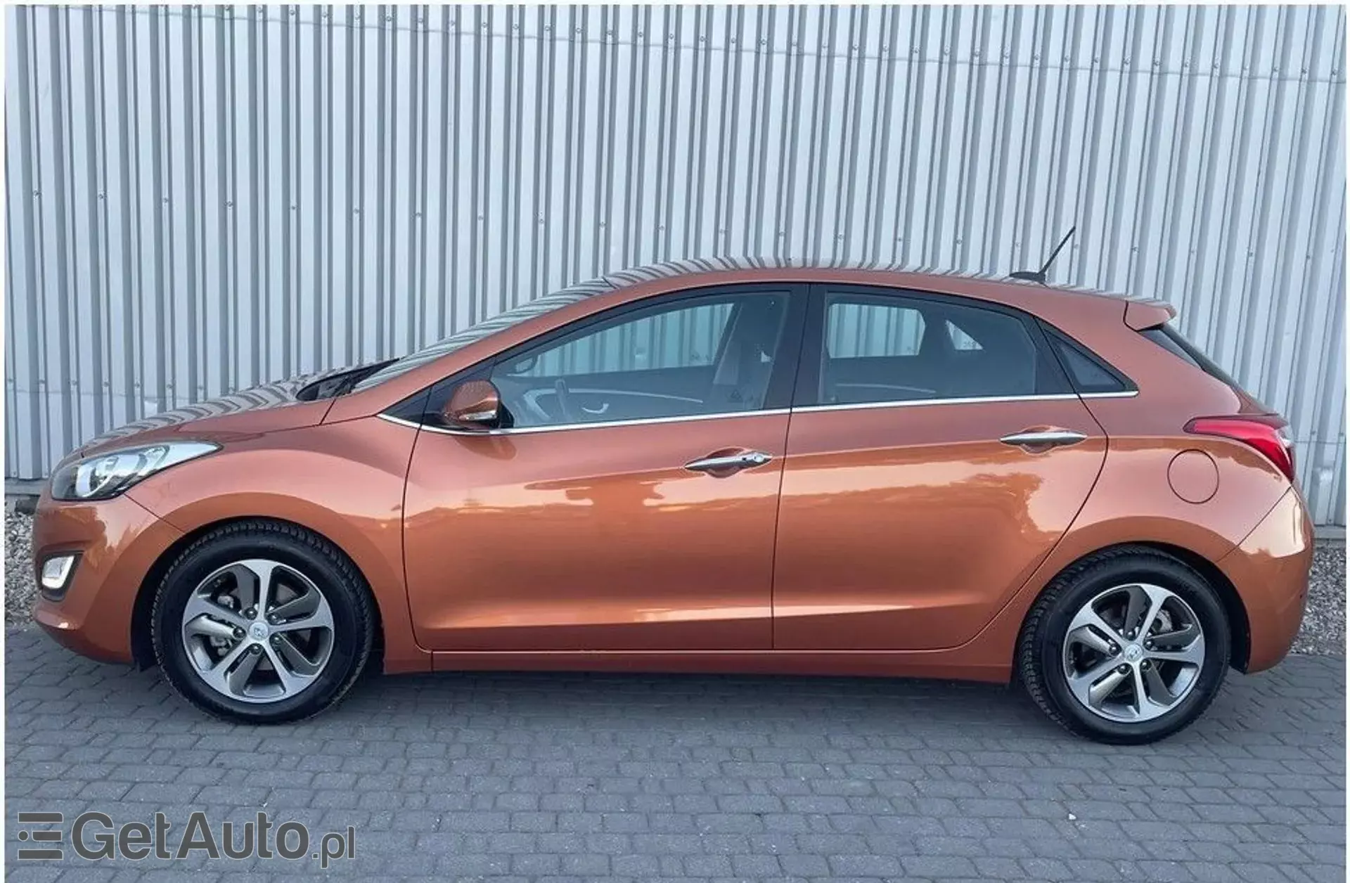 HYUNDAI I30 1.4 (100 KM) blue