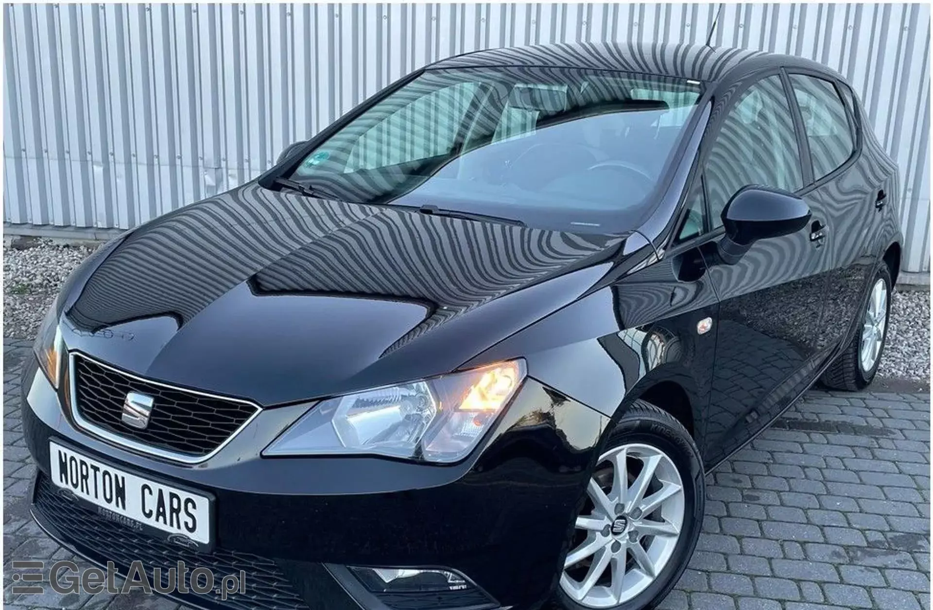 SEAT Ibiza 1.0 (75 KM)