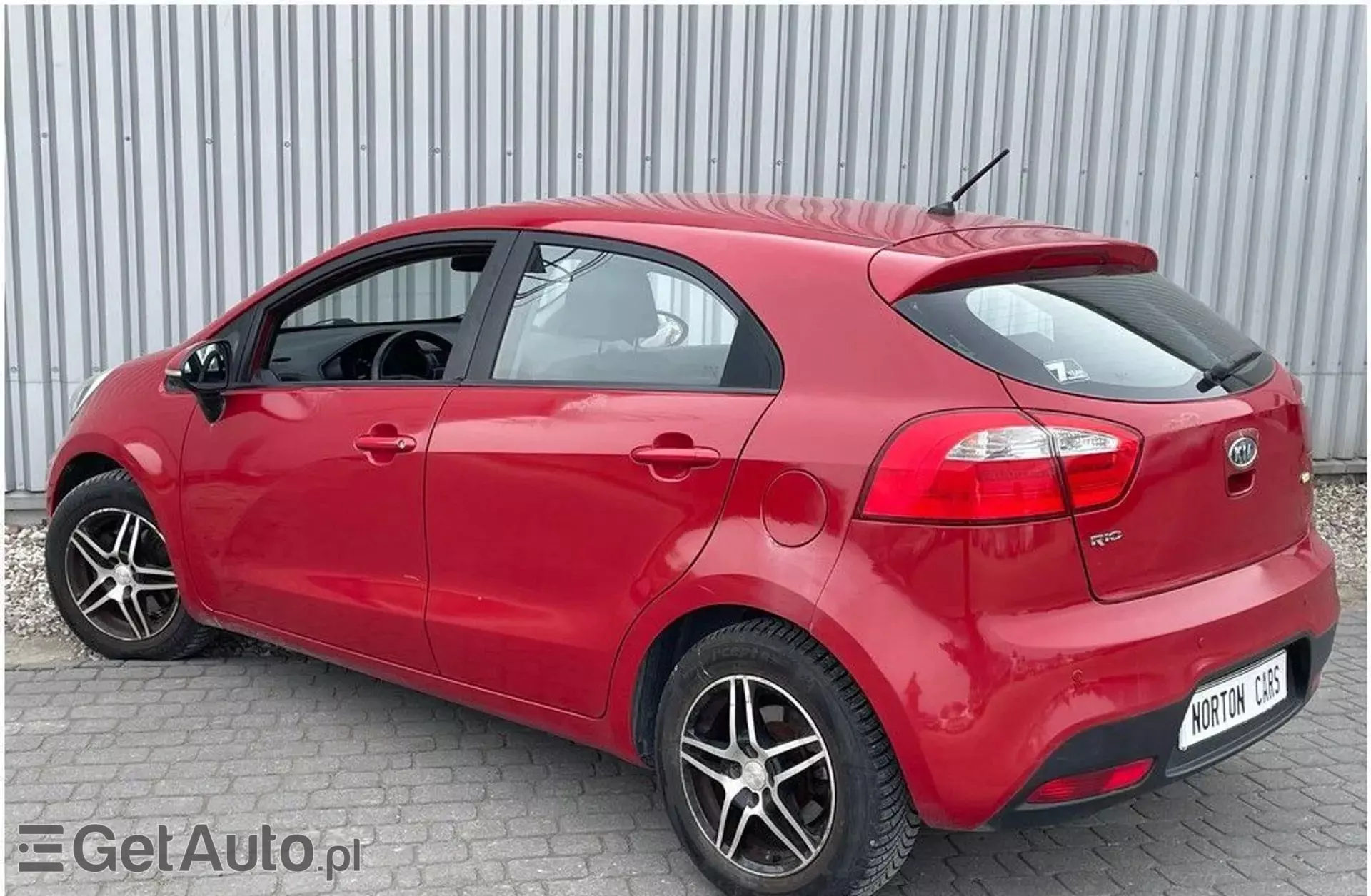 KIA Rio 1.1 12V (75 KM)