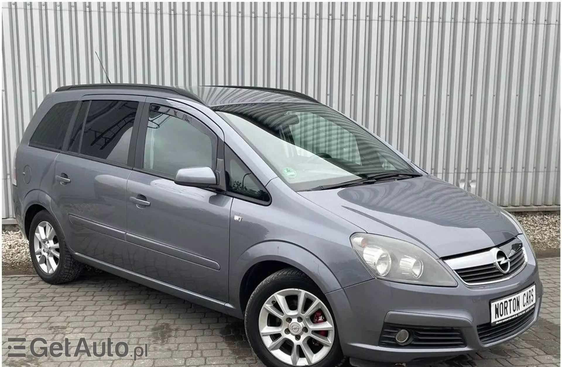 OPEL Zafira 1.6i 16V (105 KM)