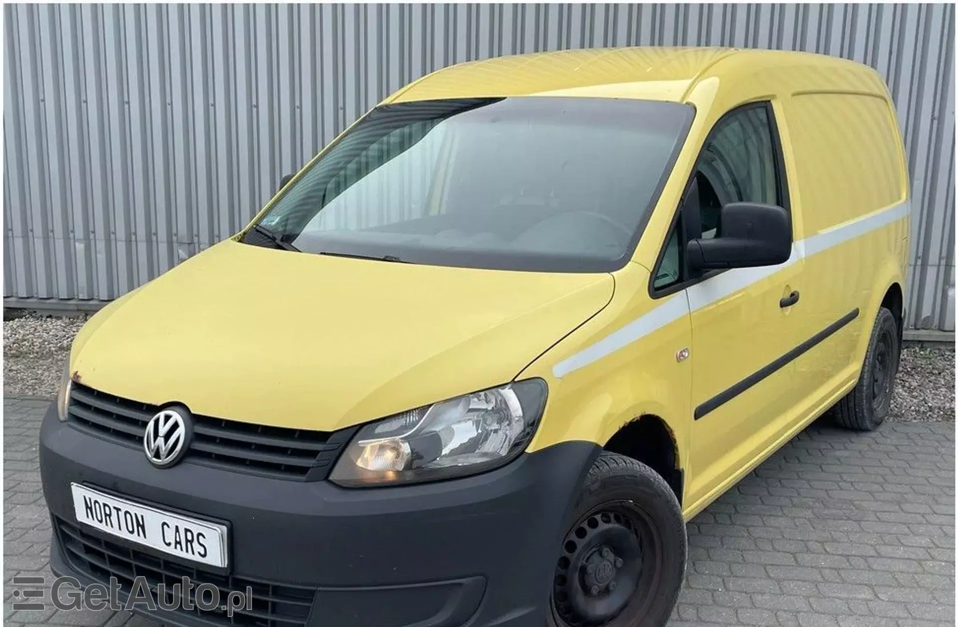 VOLKSWAGEN Caddy 