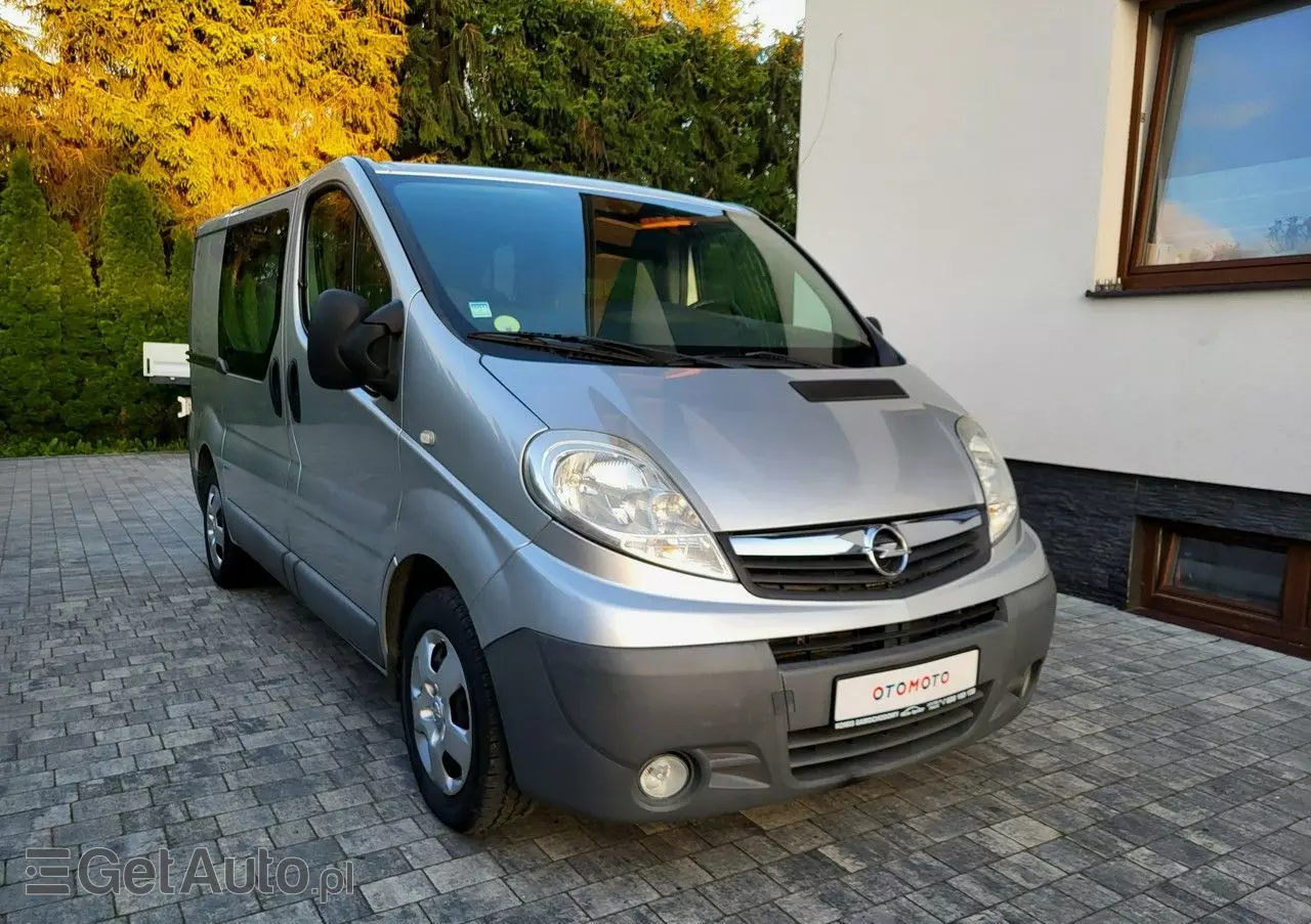 OPEL Vivaro 