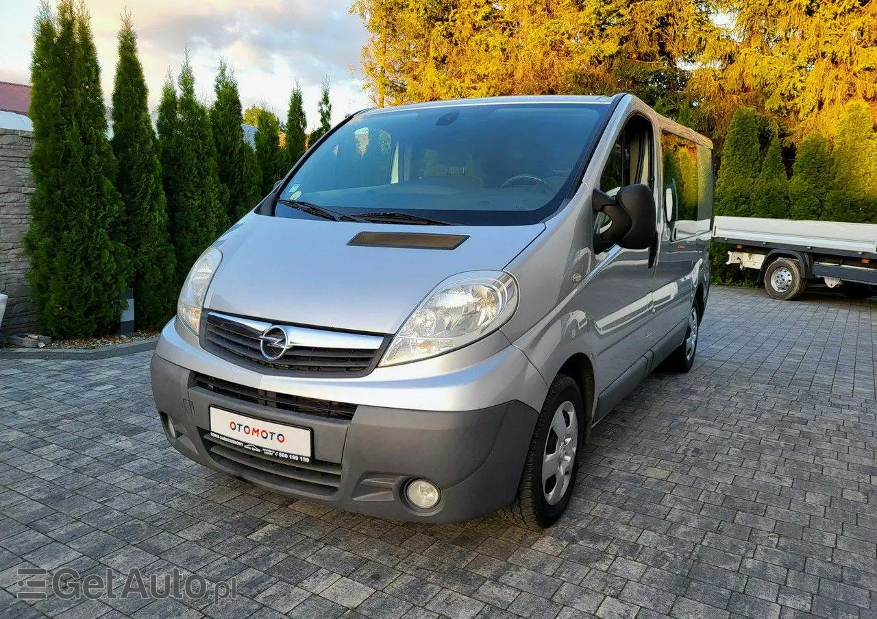 OPEL Vivaro 