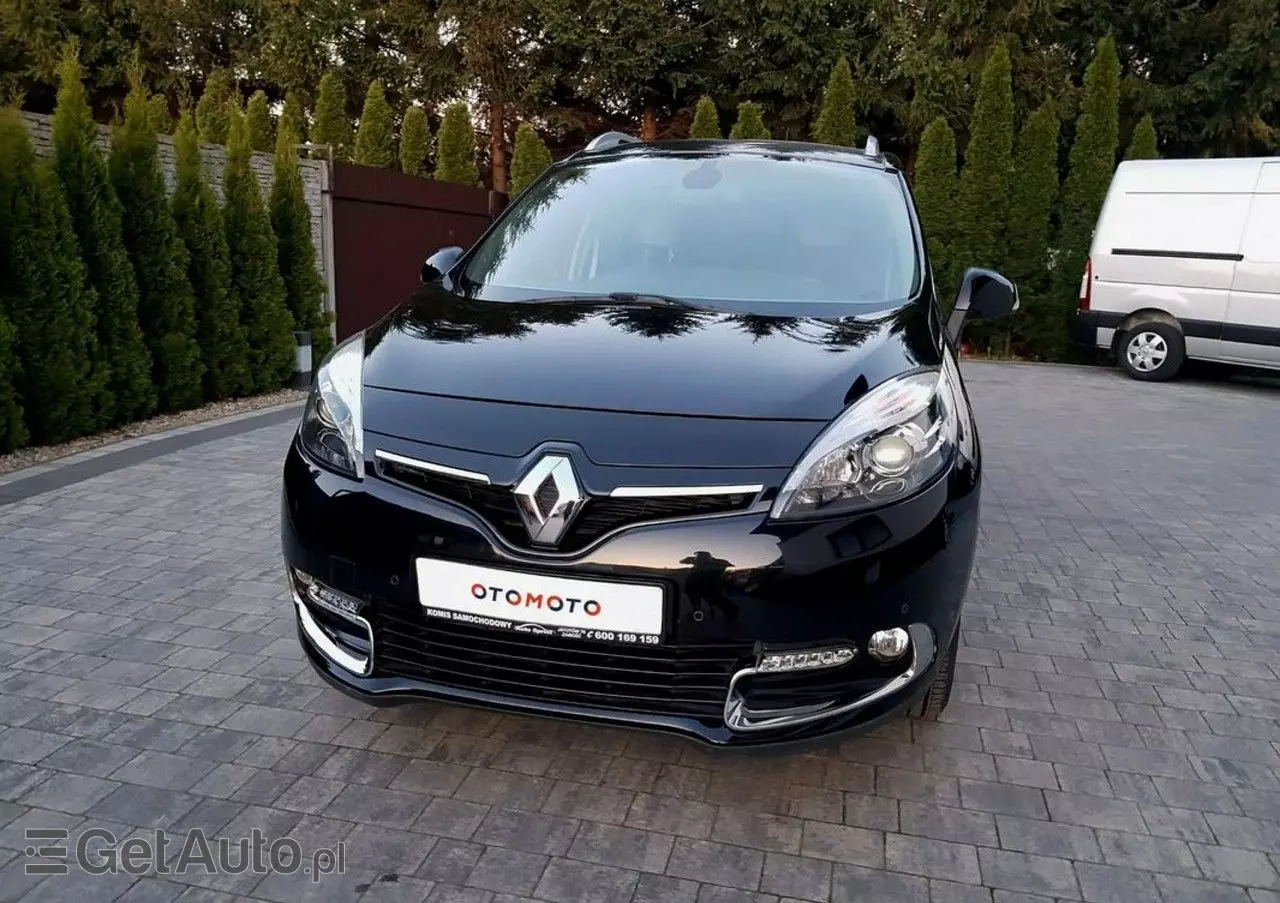 RENAULT Scenic Xmod 1.2 TCE Energy Bose Edition