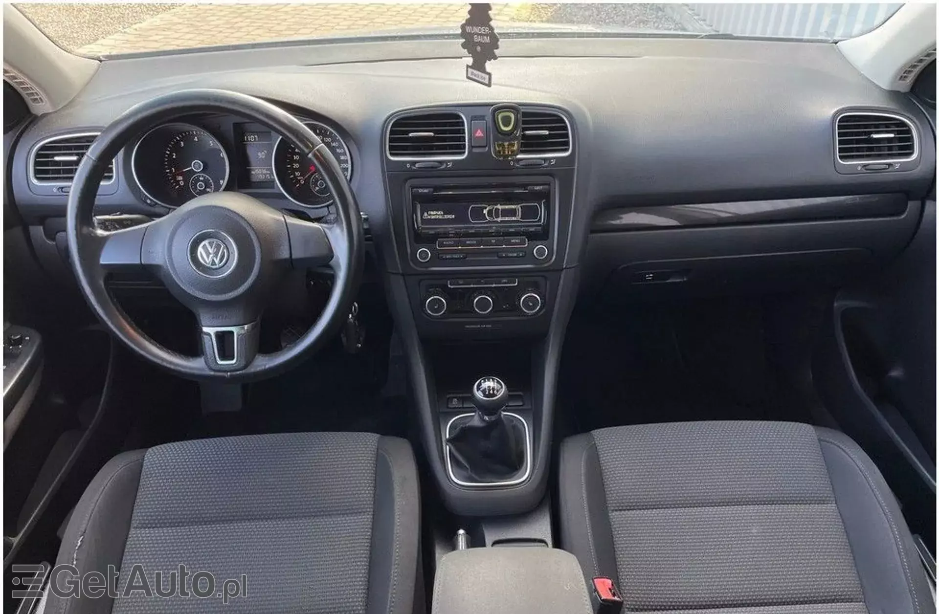 VOLKSWAGEN Golf 1.4 TSI (160 KM)