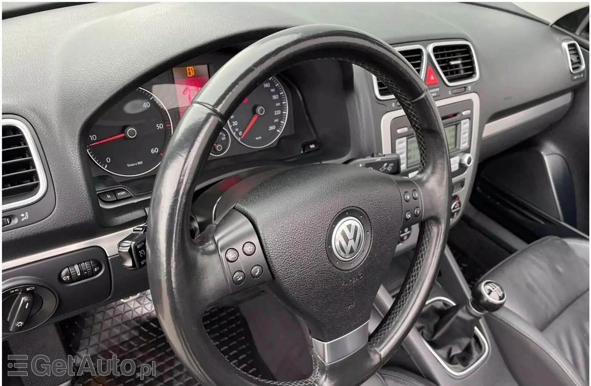 VOLKSWAGEN Eos 