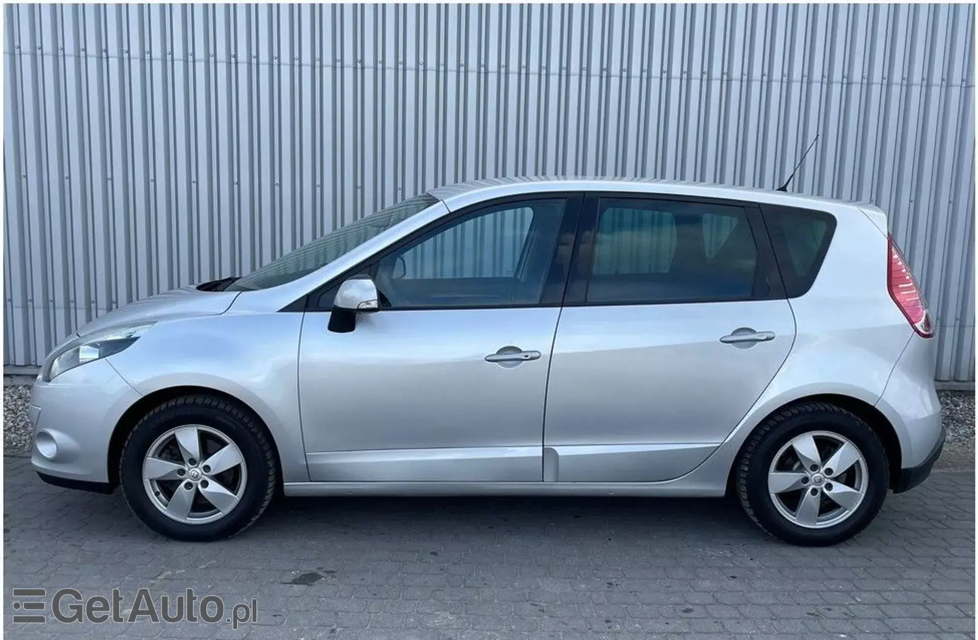 RENAULT Scenic 