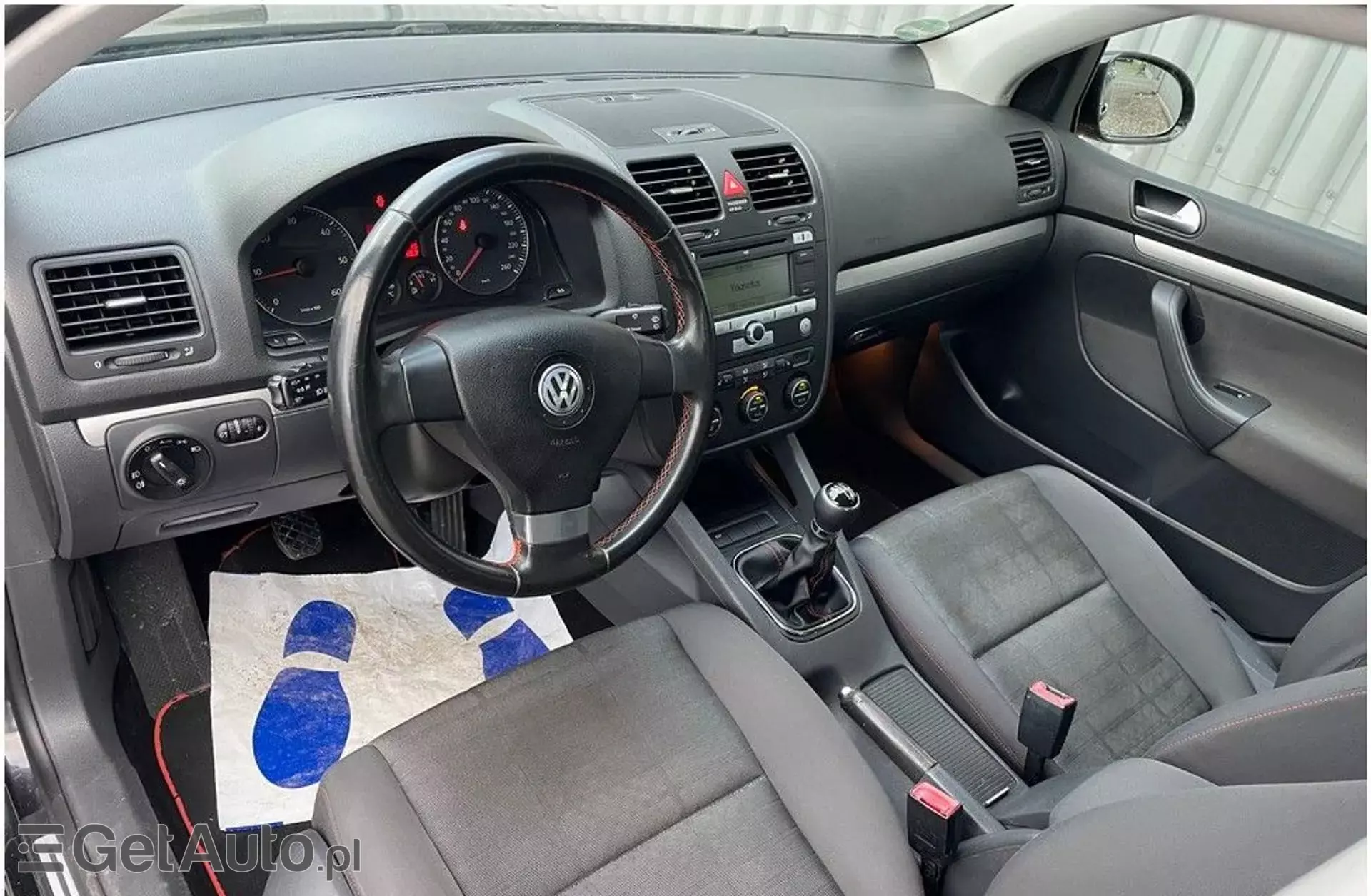 VOLKSWAGEN Golf 2.0 TDI (140 KM) 4Motion