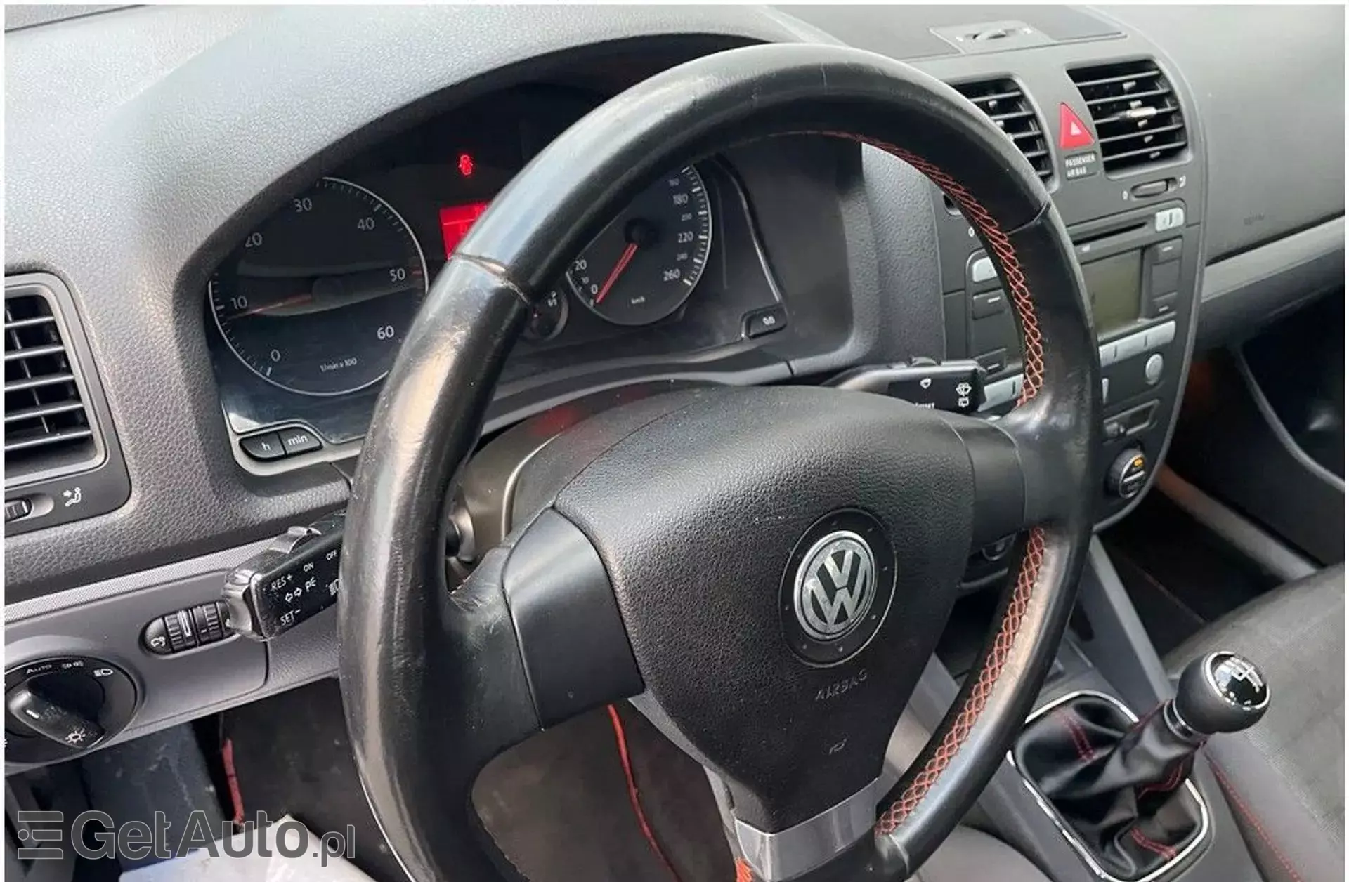 VOLKSWAGEN Golf 2.0 TDI (140 KM) 4Motion