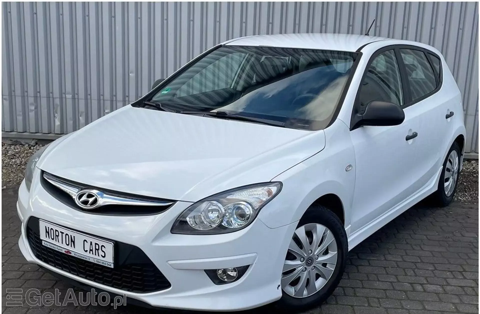 HYUNDAI I30 1.4 (109 KM)