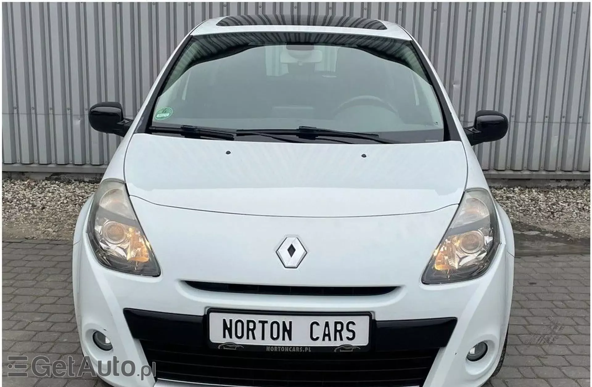 RENAULT Clio 1.2i 16V (75 KM)