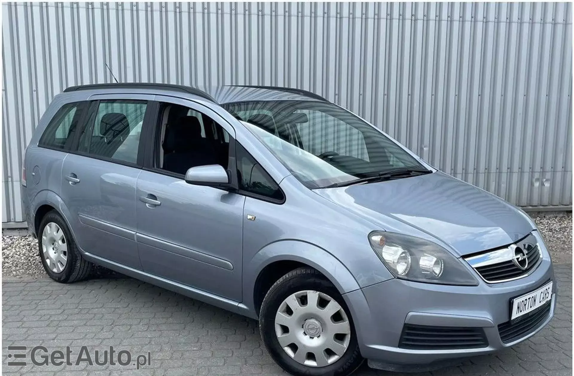 OPEL Zafira 1.8i 16V (140 KM)