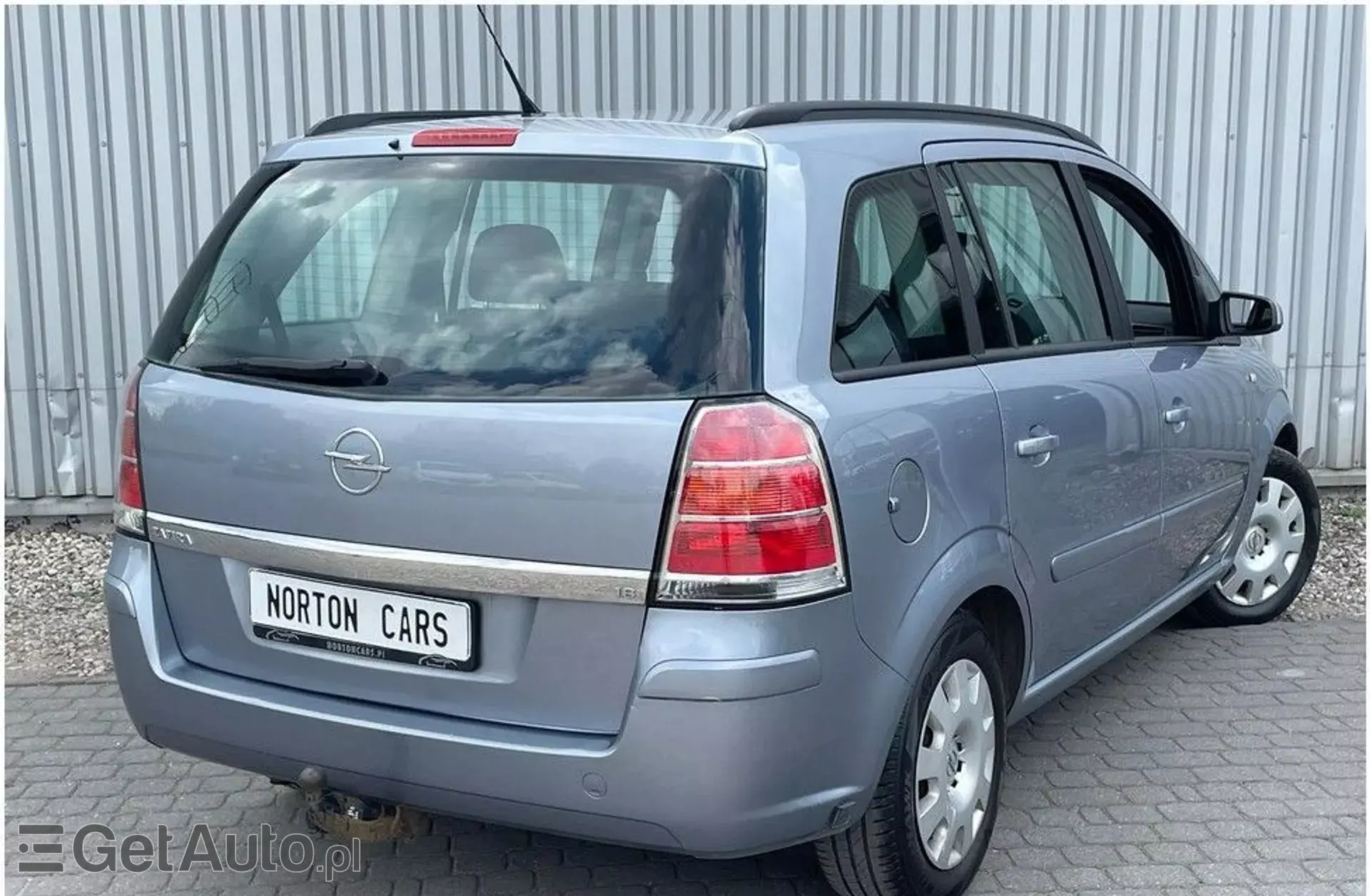 OPEL Zafira 1.8i 16V (140 KM)