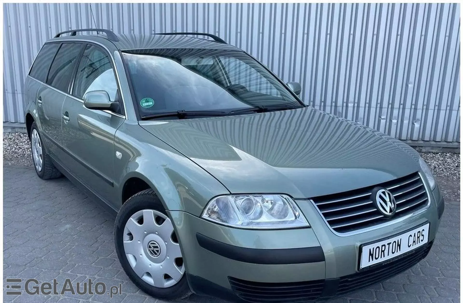 VOLKSWAGEN Passat 1.6 (101 KM)