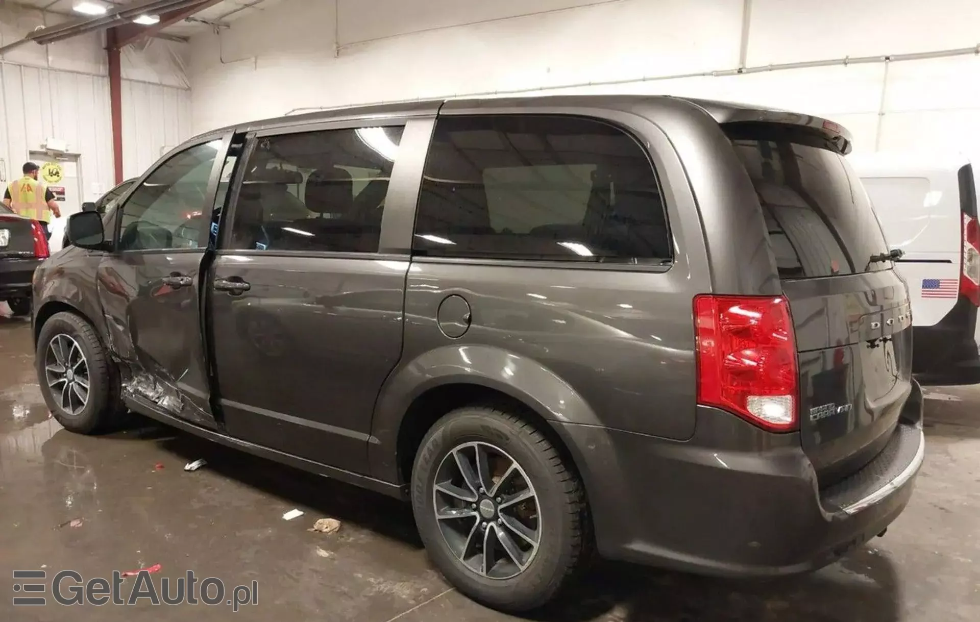 DODGE Grand Caravan 