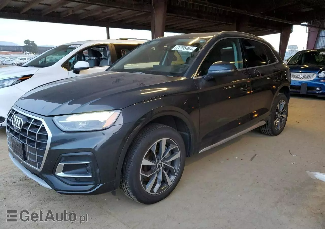 AUDI Q5 