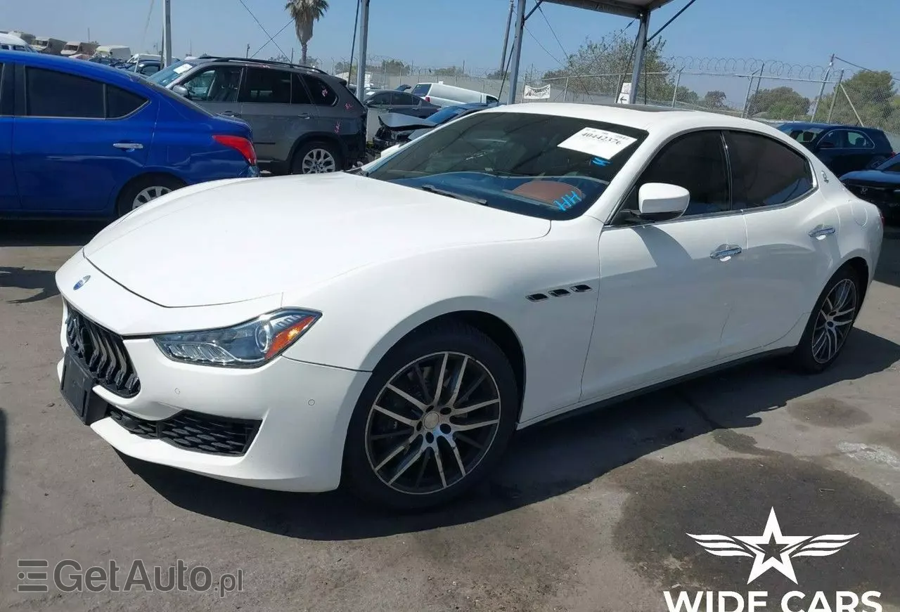 MASERATI Ghibli 