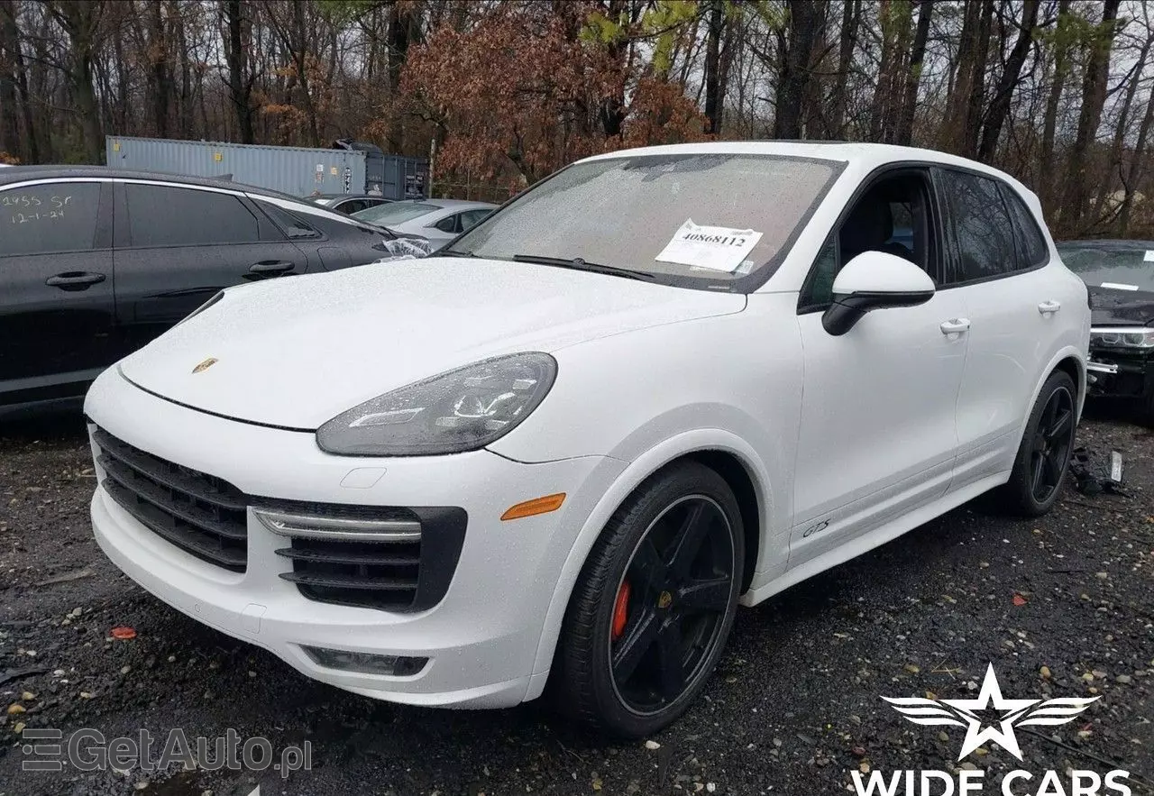 PORSCHE Cayenne 