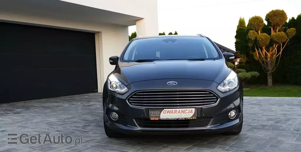 FORD S-Max 1.5 EcoBoost Titanium