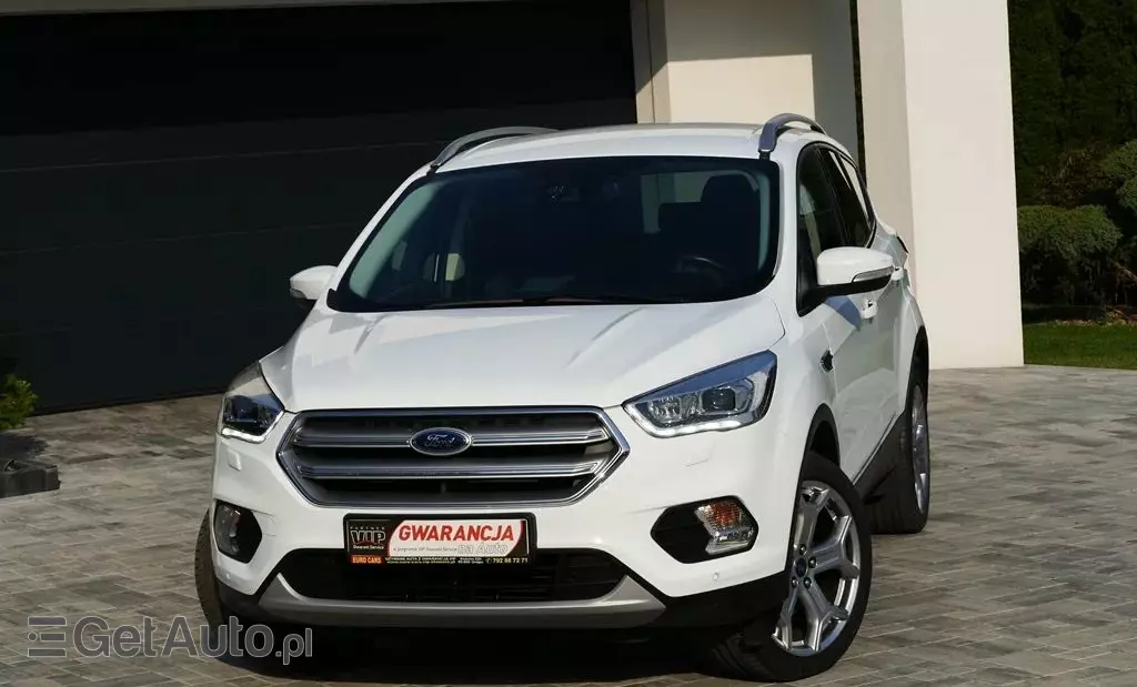 FORD Kuga 1.5 EcoBoost FWD Titanium ASS