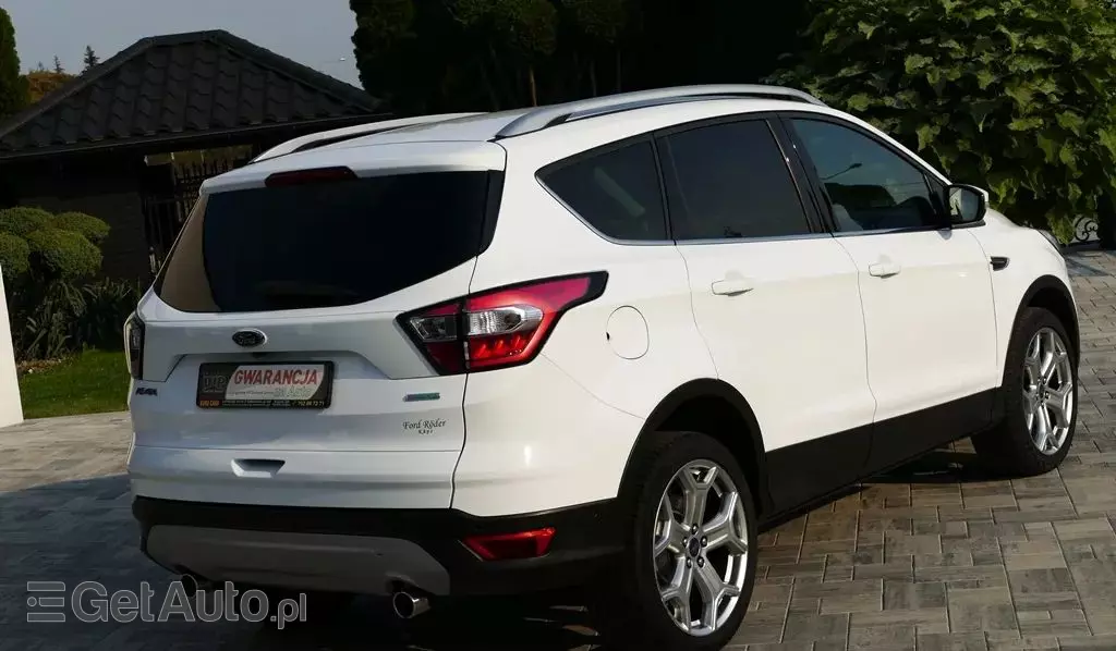 FORD Kuga 1.5 EcoBoost FWD Titanium ASS