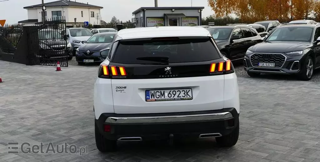 PEUGEOT 3008 1.2 PureTech Allure S&S