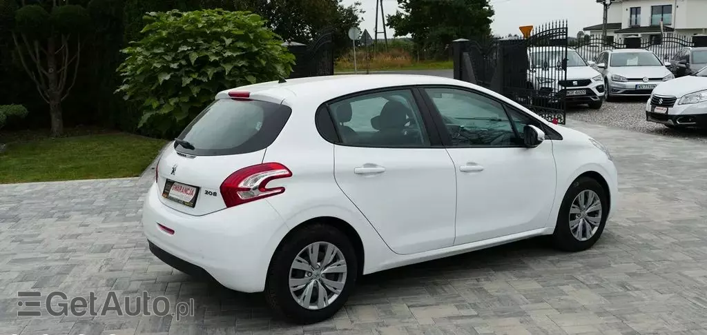 PEUGEOT 208 1.2 PureTech Allure