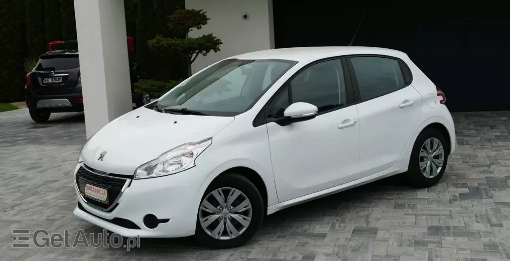 PEUGEOT 208 1.2 PureTech Allure